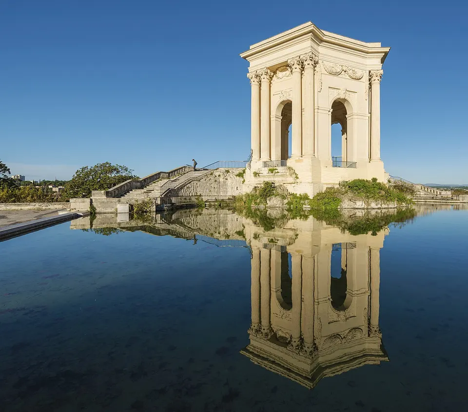 Languedoc-Roussillon: Château d'eau du Peyrou (Peyrou Water Tower, 1689).Montpellier, Hérault, France.