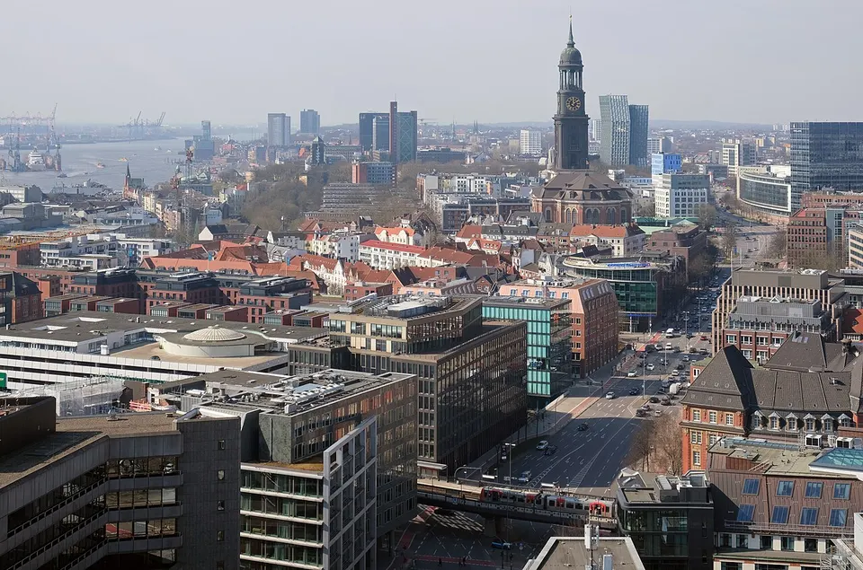 Hamburg: View of Hamburg from St. Nikolai church tower.