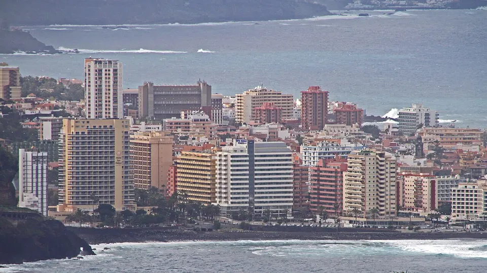 Puerto de la Cruz: Puerto de la Cruz on Tenerife