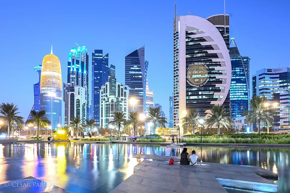 Katar: West Bay includes many modern buildings unlike other, older districts of Doha. Some of the tallest skyscrapers in Qatar are found in this ar